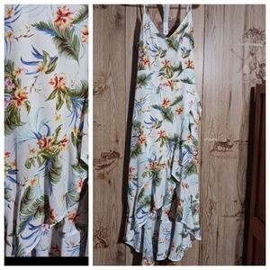 Francescas Maddyx by Mi ami Tropical Floral Hawiian Maxi Dress Size Small